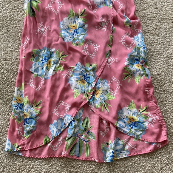 Pink Floral Maxi Dress - Picture 4 of 10